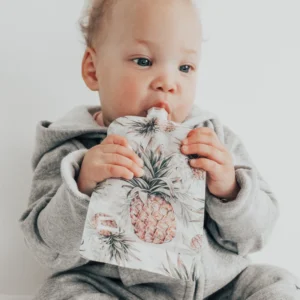 Bebé con Bags Twistshake