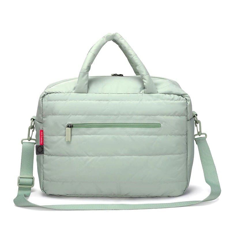 Vista trasera del bolso maternal impermeable con bolsillo de seguridad