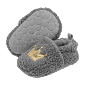 Pantuflas de bebé forro polar gris con corona dorada