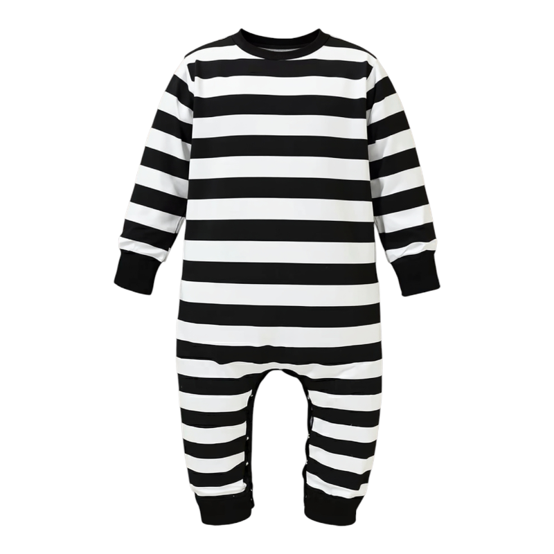 Traje de Halloween para bebé tipo enterito a rayas blanco y negro con fantasma bordado y lazo naranja.