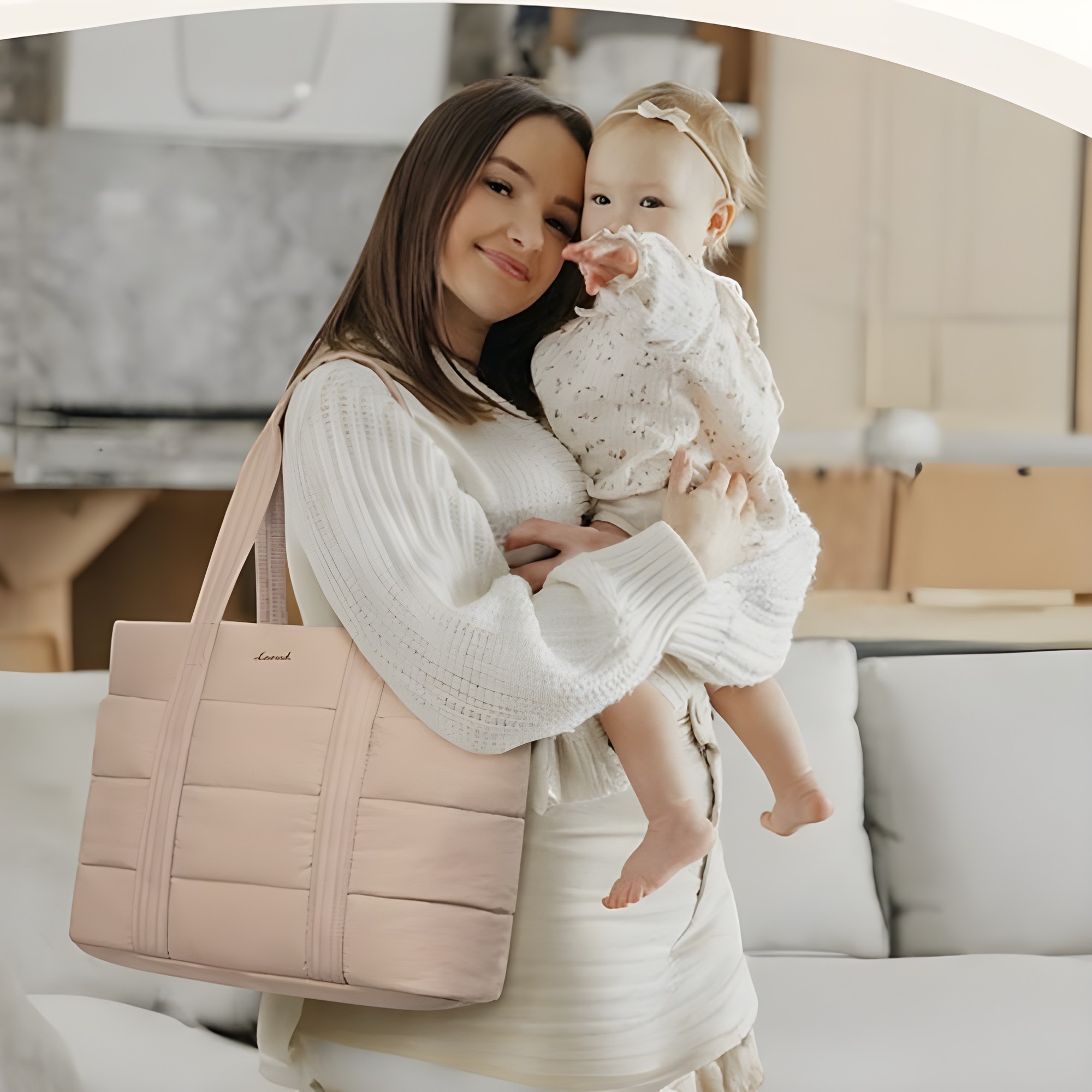 Bolso maternal Puffer Emma color arena – copia (1) Bolso maternal Puffer Emma color Arena Lookbook