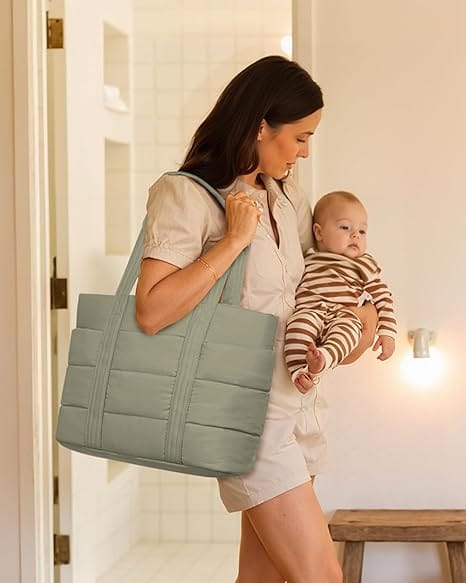 bolso-maternañ-puffer-emma-verde-2 Bolso maternal Puffer Emma color VERDE Lookbook