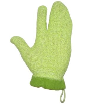 Guante de baño Pigeon con fibra natural Chitopoly, suave y delicado con la piel del bebé.