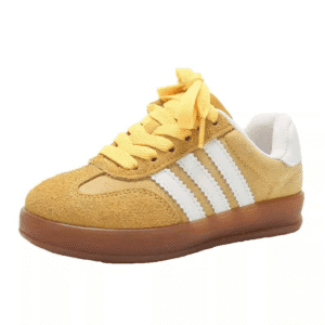 Zapatillas urbanas para niños con diseño amarillas