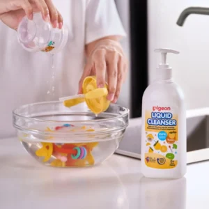 Pigeon limpiador de mamaderas yuzu con dosificador 700ml