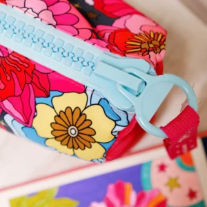 Estuche Flowers – Cosmetiquero y Bolso Art Queen | Acolchado y XL