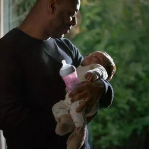 Mamadera Natural Response Philips Avent 260ml Rosa