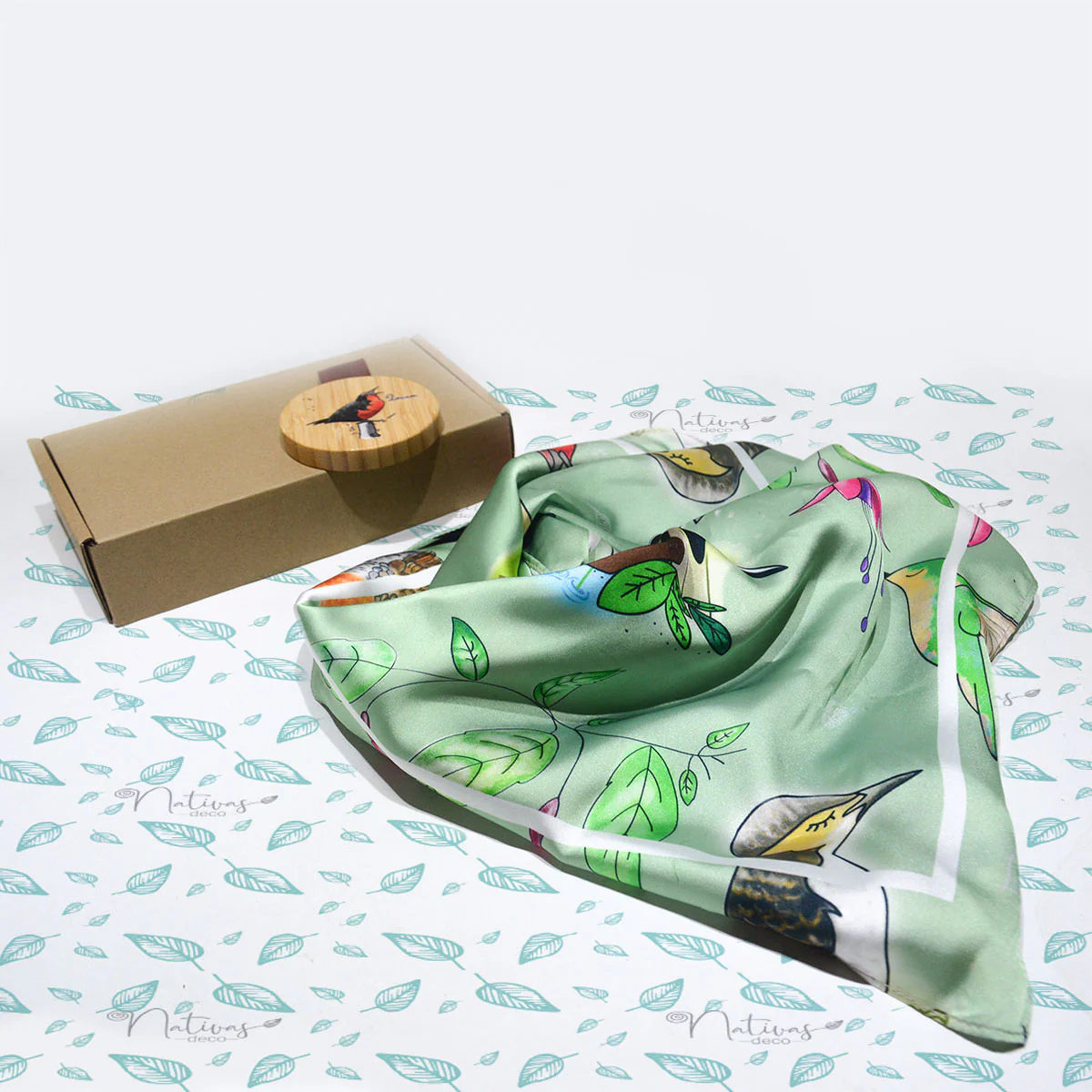 Pañuelo Diseño Aves Nativas